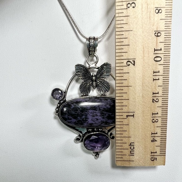 Charoite 925 🦋 Butterfly Gemstone Pendant - Picture 4 of 5